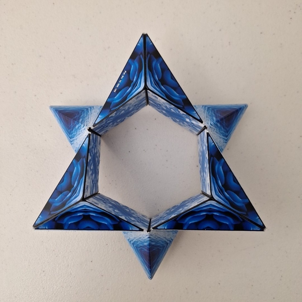 Shashibo Magnetic Magic Cube Fidget Shape-Shifting Cube Great Condition 2021